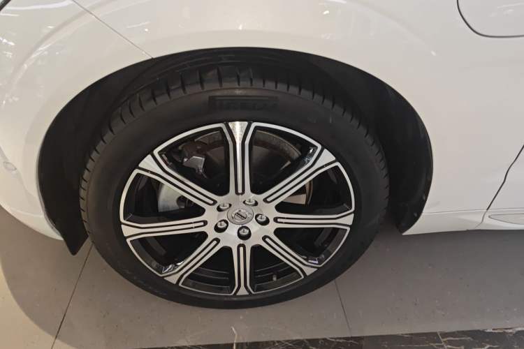 Used Volvo XC60 New Energy 2021 T8 e-Drive Hybrid Luxury Edition
