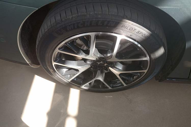 Used XPeng P7 2023 P7i 610 Max Performance Edition Exterior 5