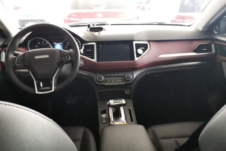 Used Haval H6 Coupe 2019 1.5T Automatic Two-Wheel Drive Luxury Smart Connectivity Version China VI Standard