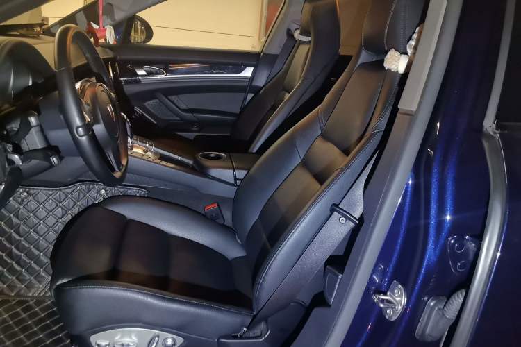 Used Porsche Panamera 2016 Panamera Edition 3.0T Left Front Seat