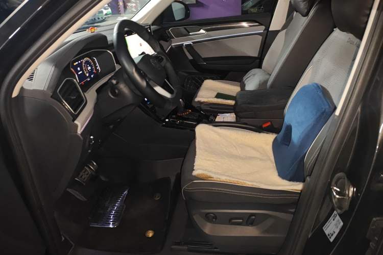 Used Volkswagen Tayron 2024 300TSI Two-Wheel-Drive Luxury Plus Advanced Version
