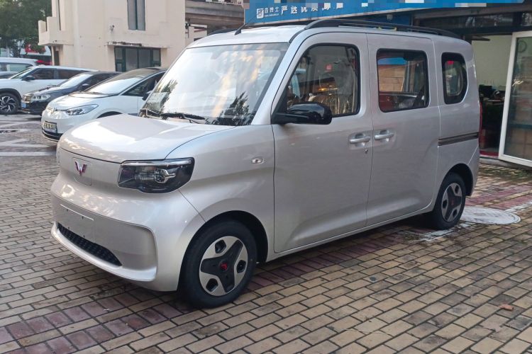 Used Wuling Zhiguang New Energy 2025 Model 305km Ambitious Edition