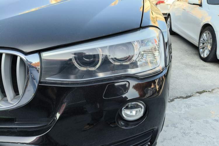 Used BMW X3 2014 xDrive28i Leading Model