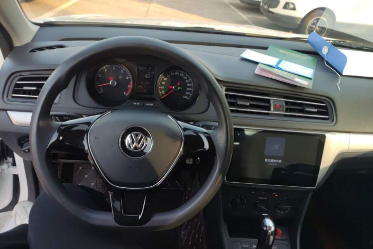 Used Volkswagen Lavida 2019 Lavida Start 1.5L Automatic Trendy Version China VI Standard
