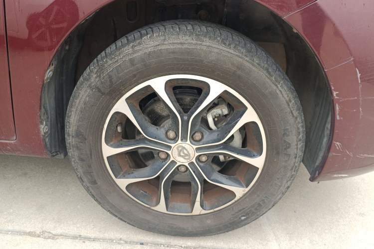 Used CHANGAN KAICHENG Oushang A600 2016 1.5L Manual Elite 7-Seater Right Front Wheel Hub