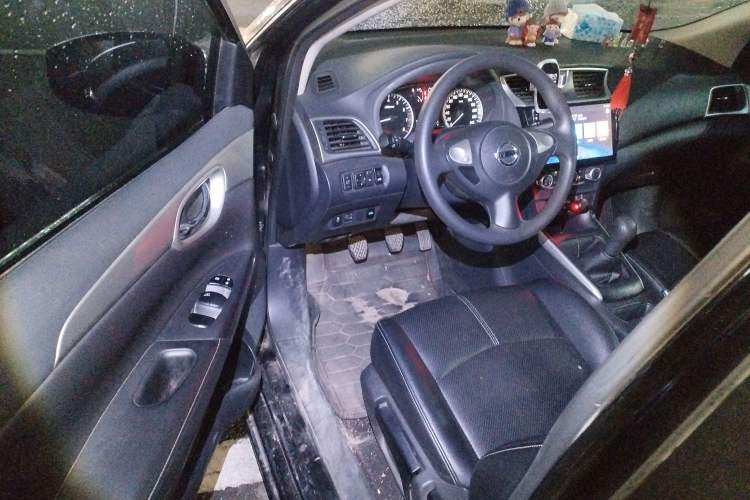 Used Nissan Sylphy 2021 Classic 1.6XE Manual Comfort Edition Driver Seat