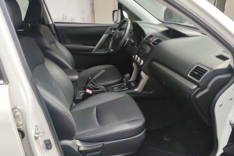 Used Subaru Forester 2015 2.0i Special Edition Commemorative Model