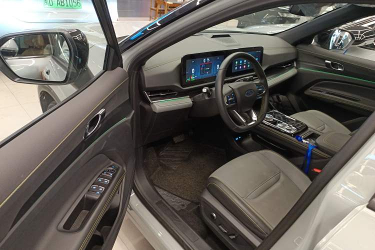 Used Ford Equator Sport New Energy 2025 Luxury Plus Version