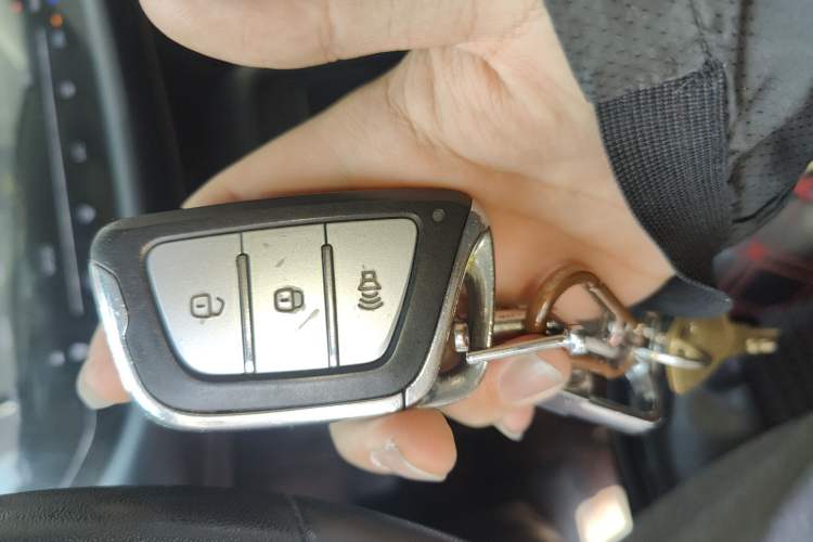 Used JAC Group Refine S4 2019 1.6L Manual Dream Edition
