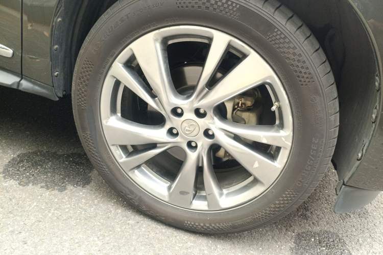 Used Infiniti QX60 2014 2.5 S/C Hybrid Two-Wheel Drive Excellence Edition
