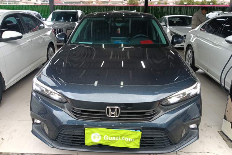 Used Honda Civic 2023 240TURBO CVT Dynamic Edition
