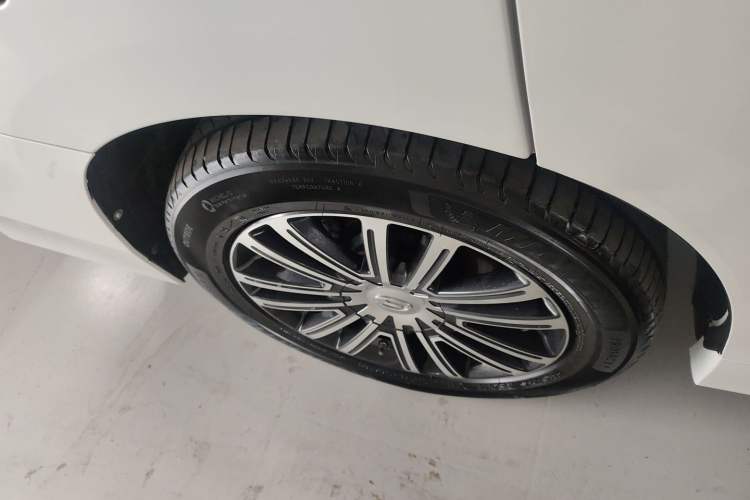 Used GAC Trumpchi M8 2023 Lingxiu Series 390T Prestige Edition Exterior 5