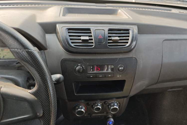 Used Dongfeng Xiaokang C31 2022 1.6L C31S LV0 SFG16
