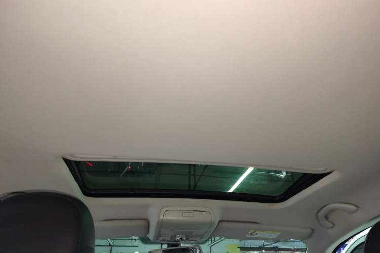 Used Volkswagen Passat 2016 330TSI DSG Luxury Edition