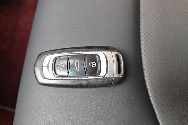Used Geely Auto Emgrand 2018 1.5L CVT Upward Connect Edition Vehicle Key
