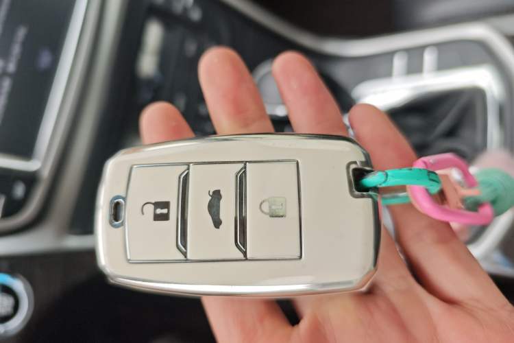 Used CHANGAN Raeton 2014 1.8T Automatic Prestige Anniversary Edition China IV Standard Vehicle Key