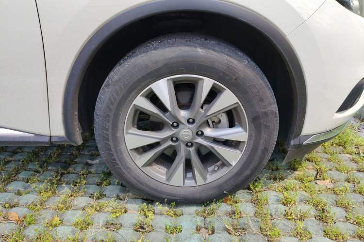 Used Nissan Murano 2021 2.5L XL Two-Wheel Drive Smart Connect Luxury Edition