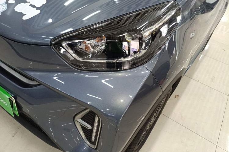 Used Chery QQ Little Ant 2023 251km True Love Edition Lithium Iron Phosphate Left Front Headlight