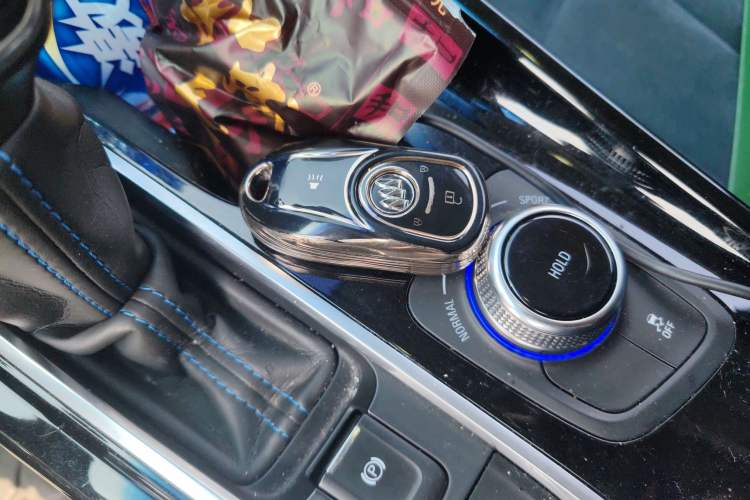 Used Buick Velite 6 2020 Plug-in Hybrid Connected Smart Edition
