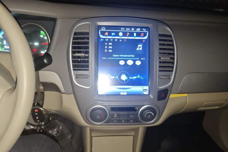 Used Dongfeng Junfeng E11K 2019 ES360 Battery-Swap Version 46.7 kWh
