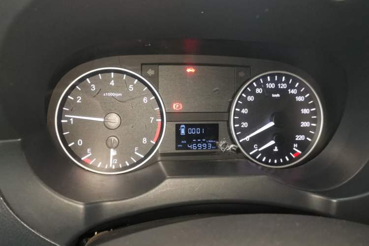 Used JAC Refine M3 2019 IKEA Edition 1.8L Luxury Model