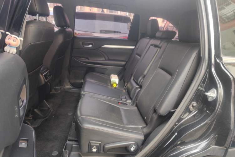Used Toyota Highlander 2018 2.0T Four-Wheel Drive Luxury Edition 7 Seats China V Emission Standard
