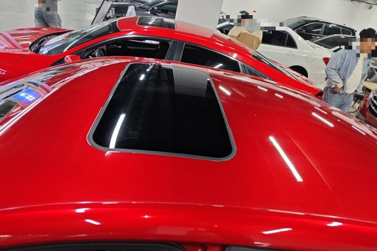 Used Roewe i5 2020 1.5L Automatic 4G Connect Luxury Flagship Edition Roof