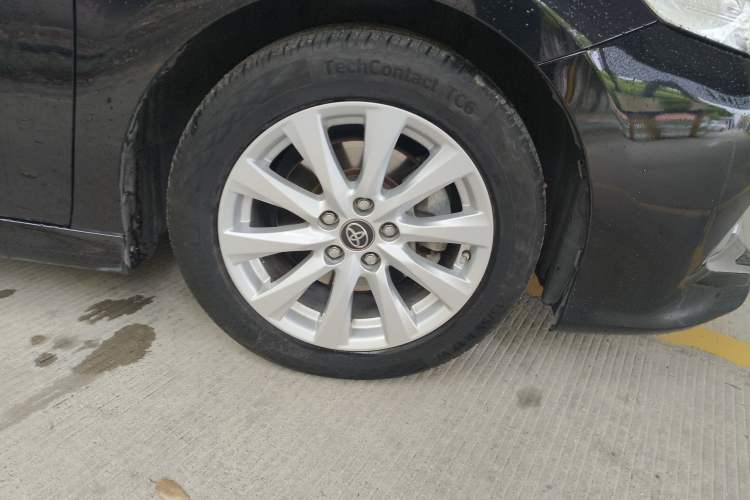 Used Toyota Camry 2018 2.0G Luxury Edition Right Front Wheel Hub