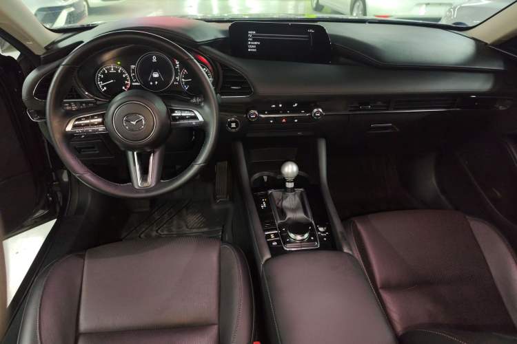 Used Mazda 3 Axela 2020 2.0L Automatic ZhiZun Edition
