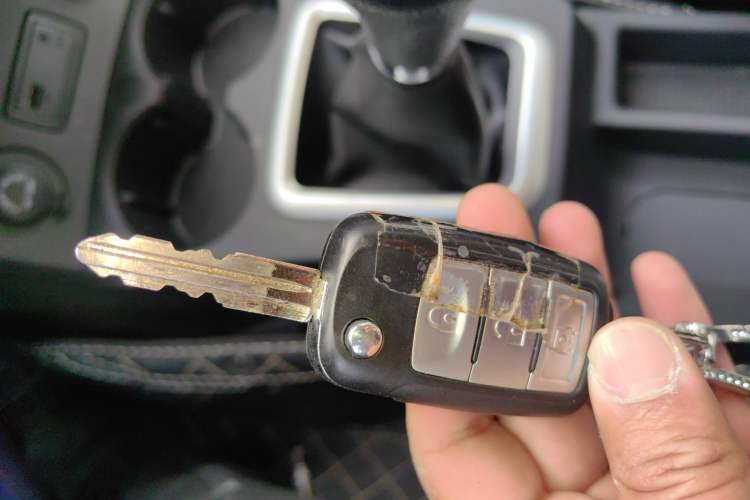 Used Dongfeng Fengon 330 2019 1.5L 330S Manual Comfort Version China VI Standard Vehicle Key