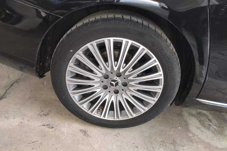 Used Mercedes-Benz E-Class 2021 Restyled E 300 L Luxury Edition
