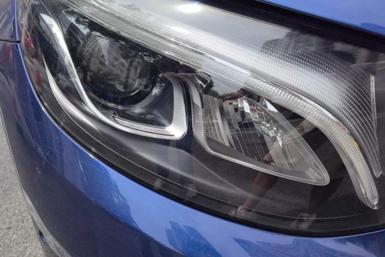 Used Mercedes-Benz GLC 2018 GLC 200 4MATIC Right Front Headlight