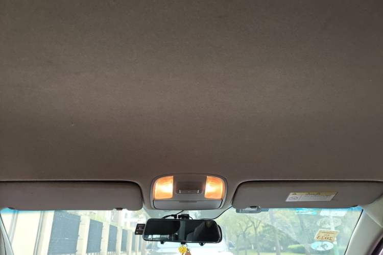 Used Kia K4 2014 1.8L Manual GL