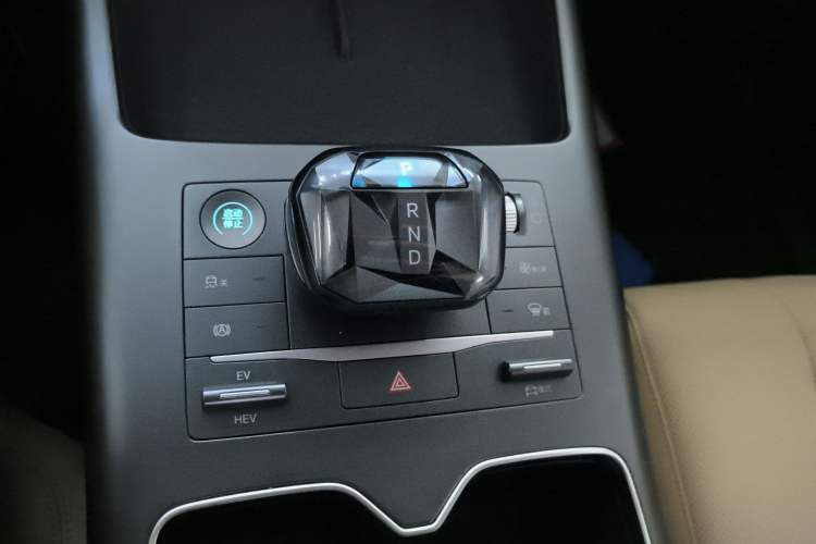 Used BYD Song Pro New Energy 2025 Second-Generation DM-i 75KM Leading Edition