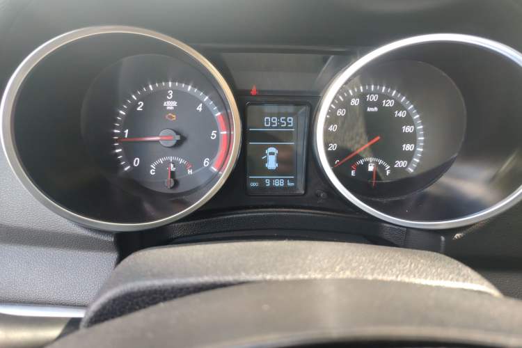 Used Huanghai N3 2018 2.5T Manual 4x4 Prestige Edition JE4D25Q5A