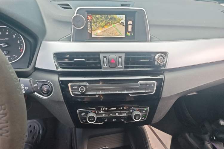 Used BMW X1 2016 sDrive18Li Premium Edition