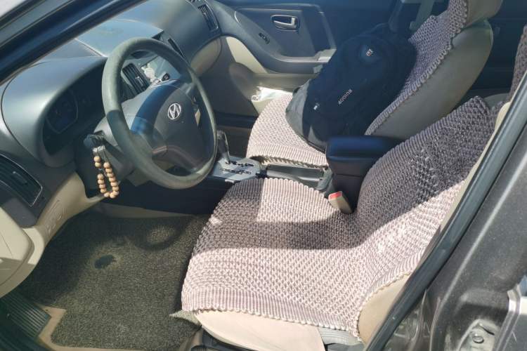 Used Hyundai Celesta 2011 1.6L Automatic Comfort Edition Left Front Seat