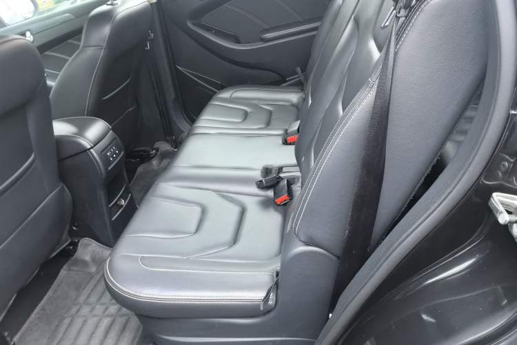 Used Dongfeng Fengon 580 2016 1.5T Manual Luxury Edition