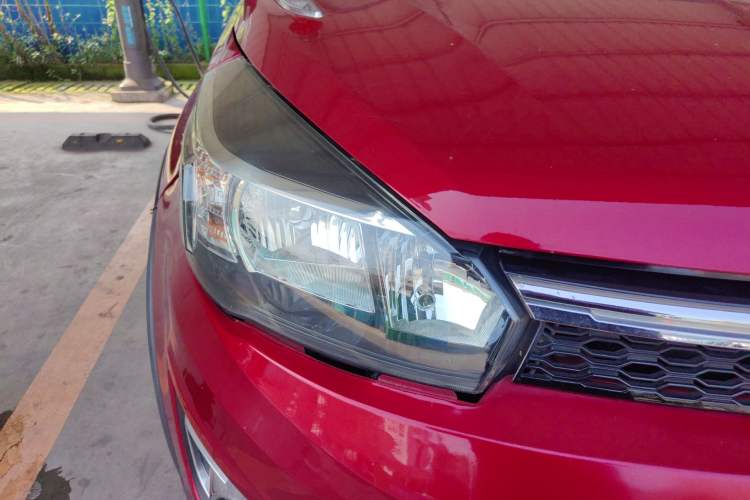 Used Great Wall M4 2012 1.5L Manual Luxury Version Right Front Headlight