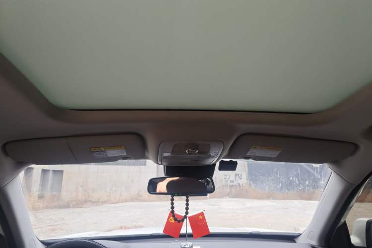 Used Roewe RX8 2018 30T Smart Connectivity All-Wheel Drive Supreme Edition