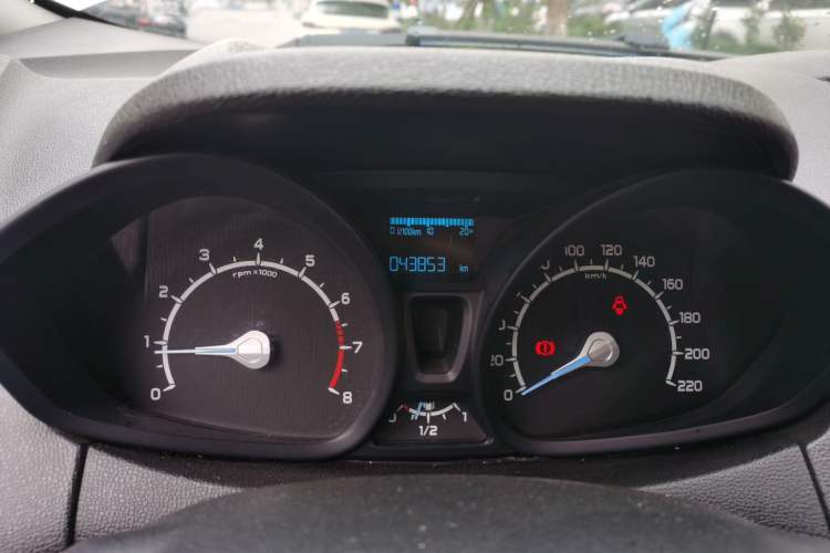 Used Ford EcoSport 2017 1.5L Manual Comfort Model Odometer Close Up