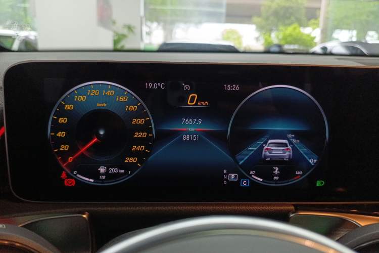 Used Mercedes-Benz GLB 2020 Updated GLB 200 Dynamic Edition Instrument Cluster