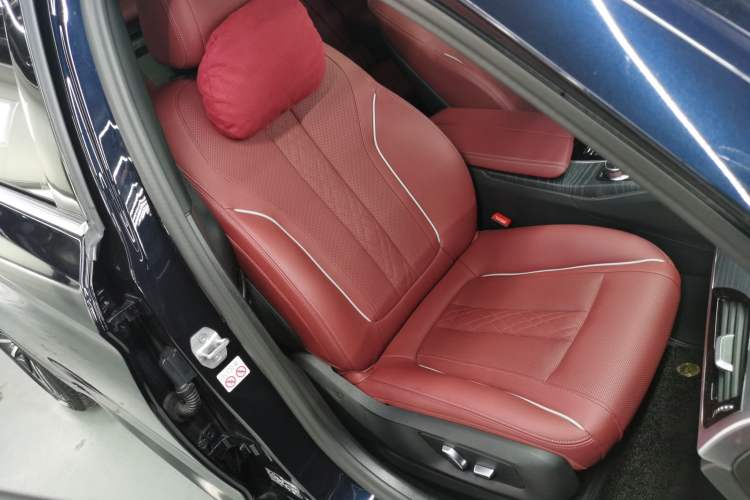 Used BMW 5 Series 2023 530Li Leading Model M Sport Package