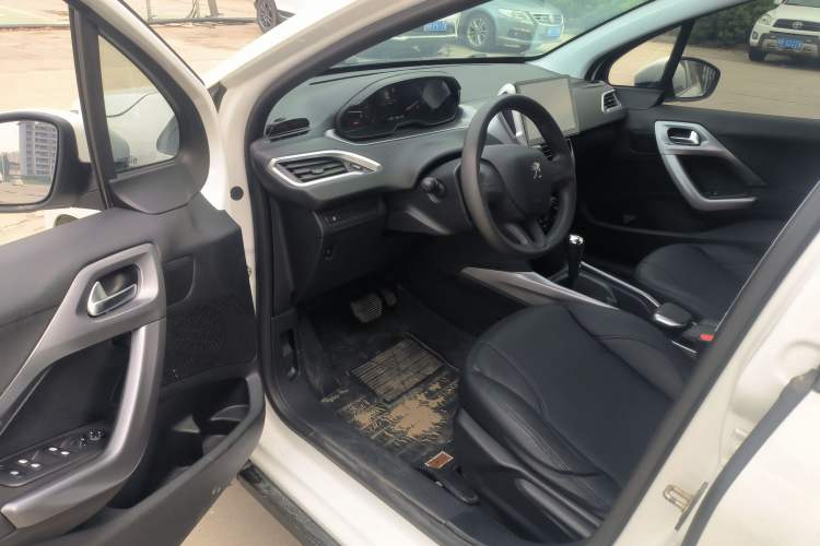 Used Peugeot 2008 2014 1.6L Automatic Trend Edition Driver Seat