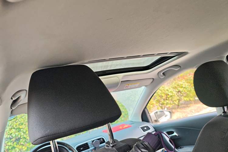 Used Volkswagen Polo 2018 1.5L Automatic Enjoyment Model Headliner