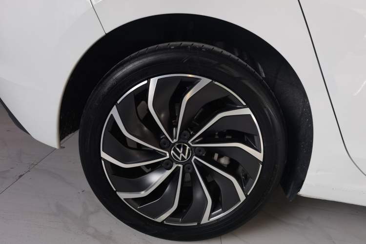 Used Volkswagen Golf 2021 280TSI DSG Pro Right Rear Wheel Hub