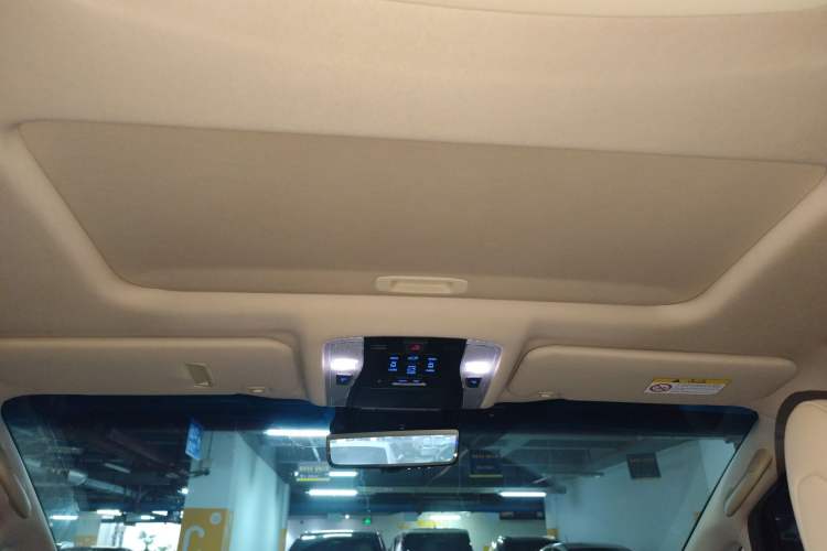 Used Toyota Vellfire 2020 Dual-Engine 2.5L HV Prestige Edition
