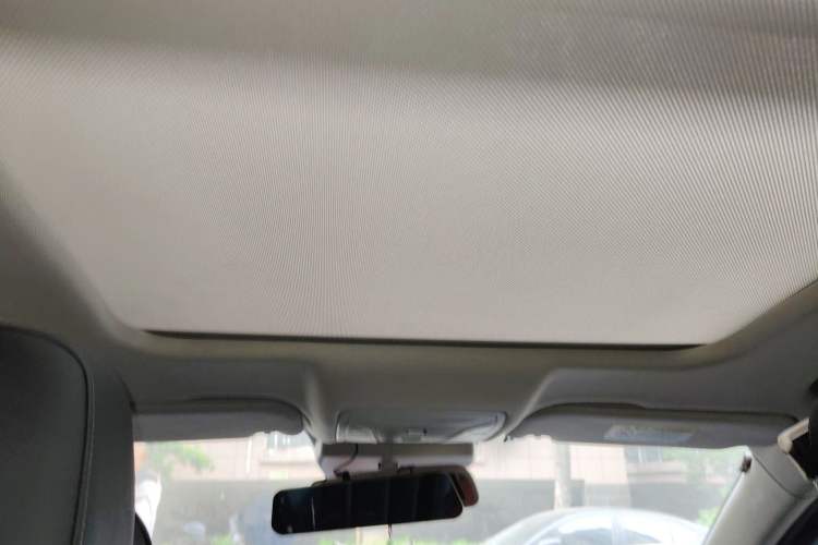 Used Hongqi H5 2020 1.8T Automatic Smart Connect Flagship Edition Headliner