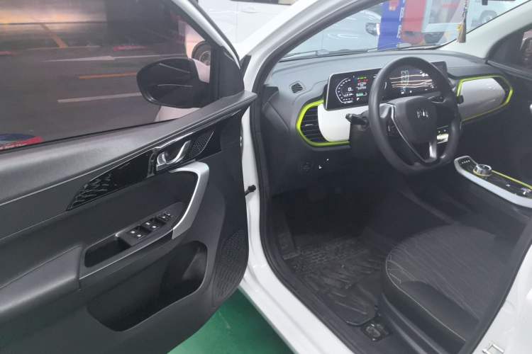 Used CHANGAN Benni E-Star 2020 Heart Edition Lithium Iron Phosphate (31.18 kWh)