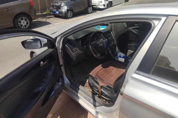 Used Hyundai Sonata 2014 2.0L Automatic Luxury Edition